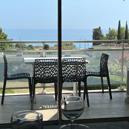 Апартаменты Baie Des Anges Ла-Сьота Экстерьер фото